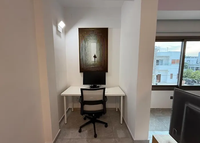 Bella's Place - Stylish 2bd With Large Veranda Lejlighed *