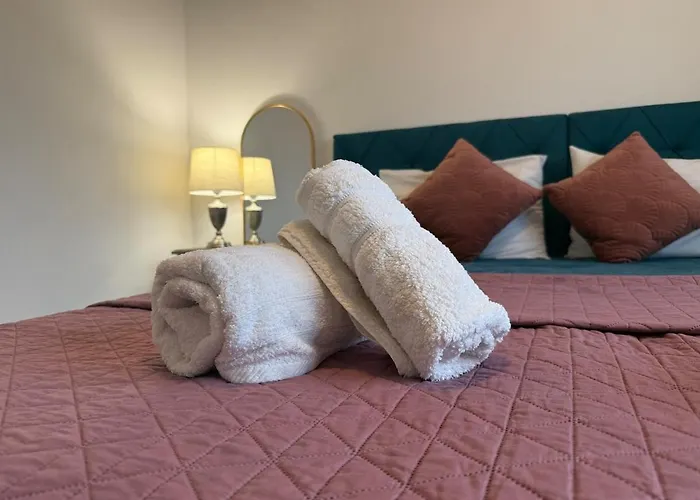 Bella's Place - Stylish 2bd With Large Veranda Апартаменты